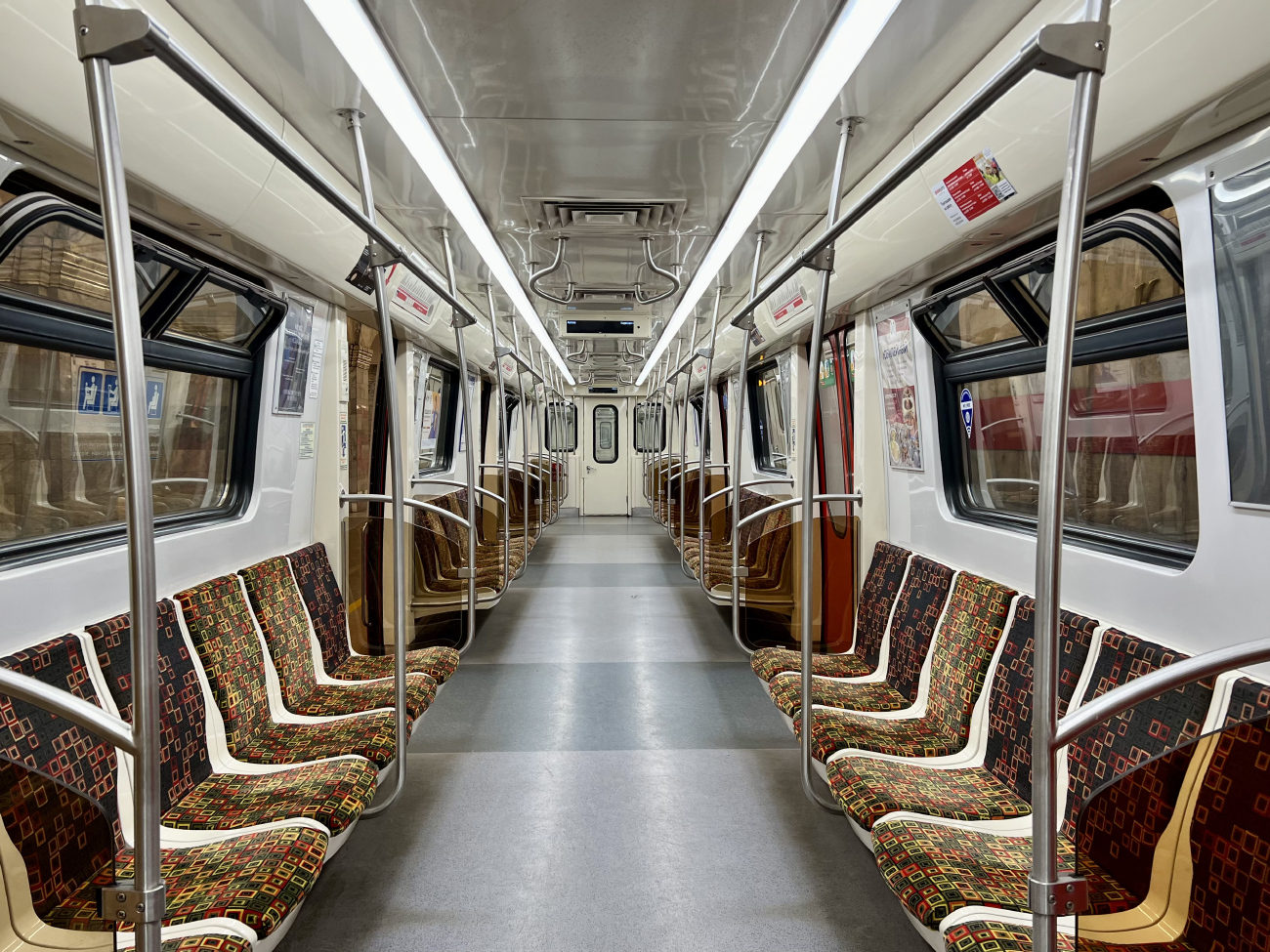 Saint-Petersburg, 81-723.1 # 23164