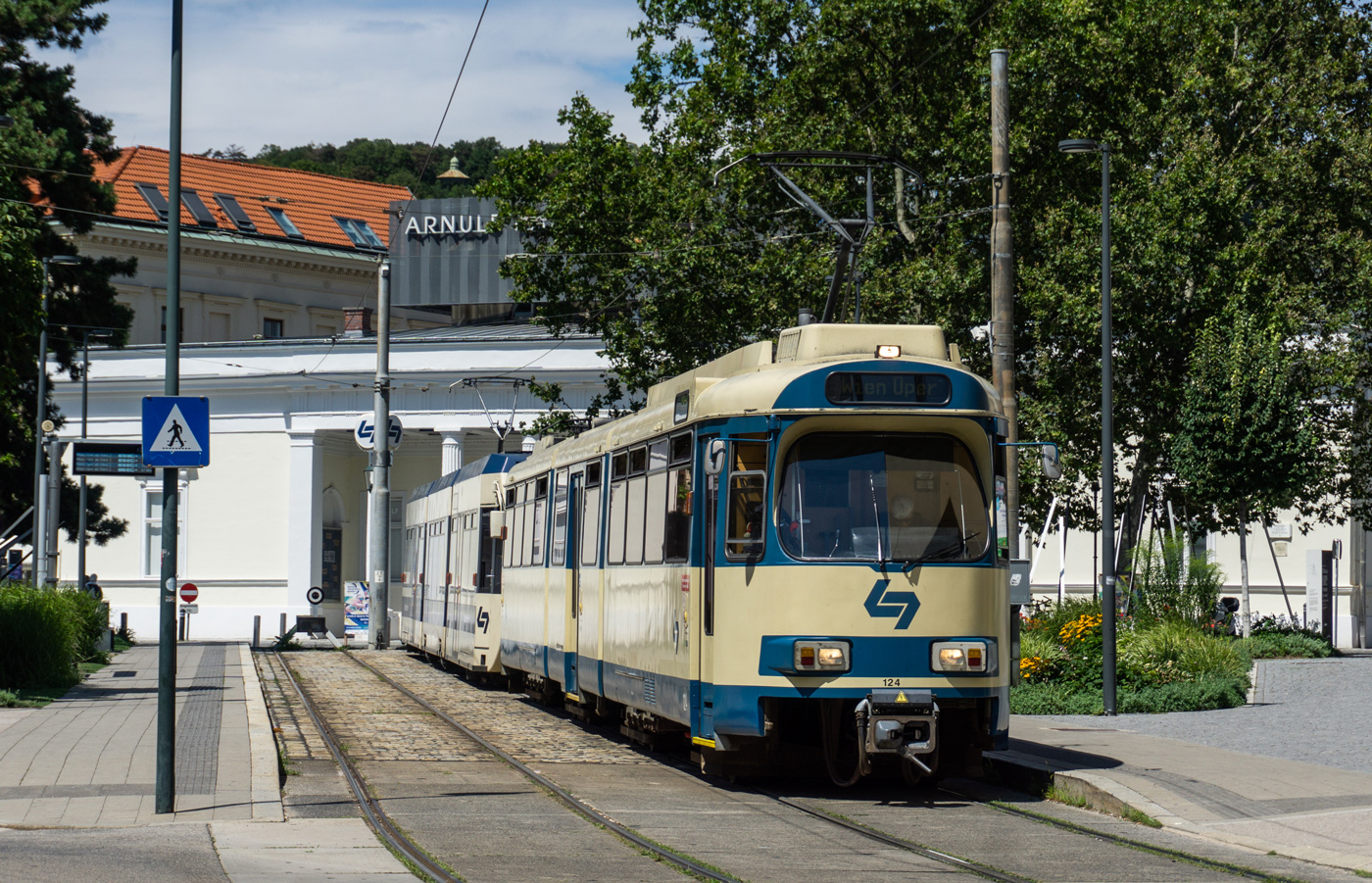 Wien, SGP 100 # 4-124