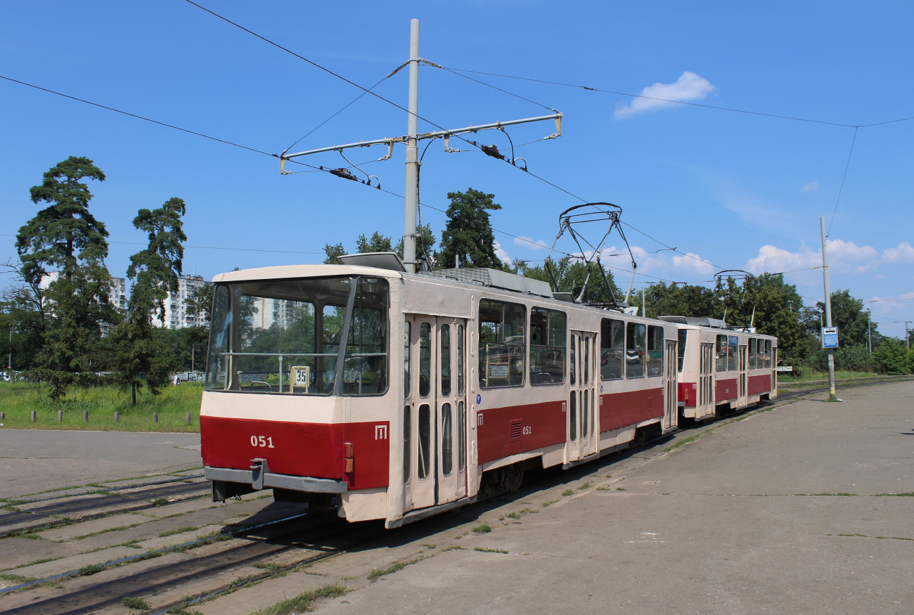 Киев, Tatra T6B5SU № 051