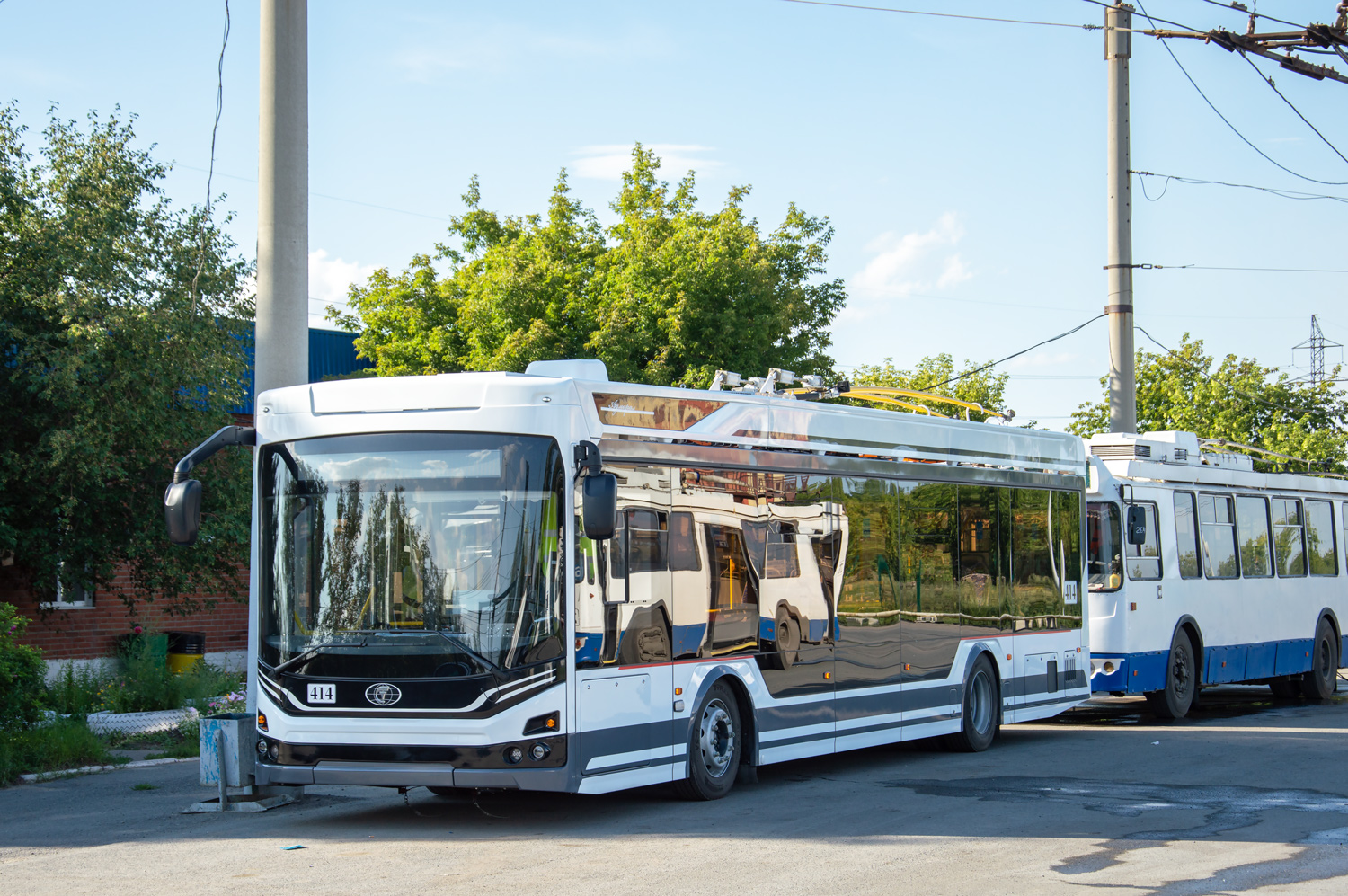 Омск, ПКТС-6281.00 «Адмирал» № 414