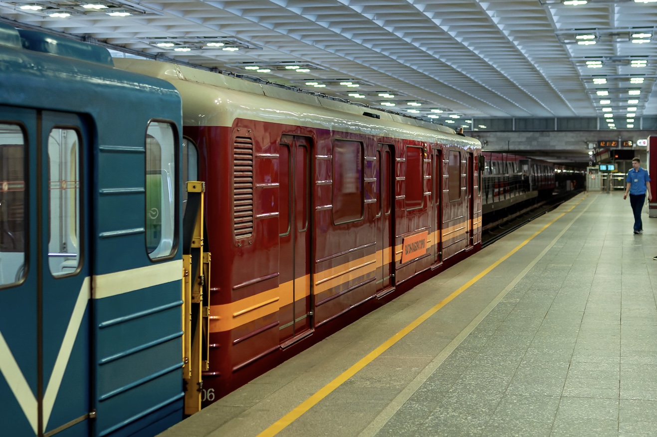 Санкт-Петербург, 81-717.5Л № 006