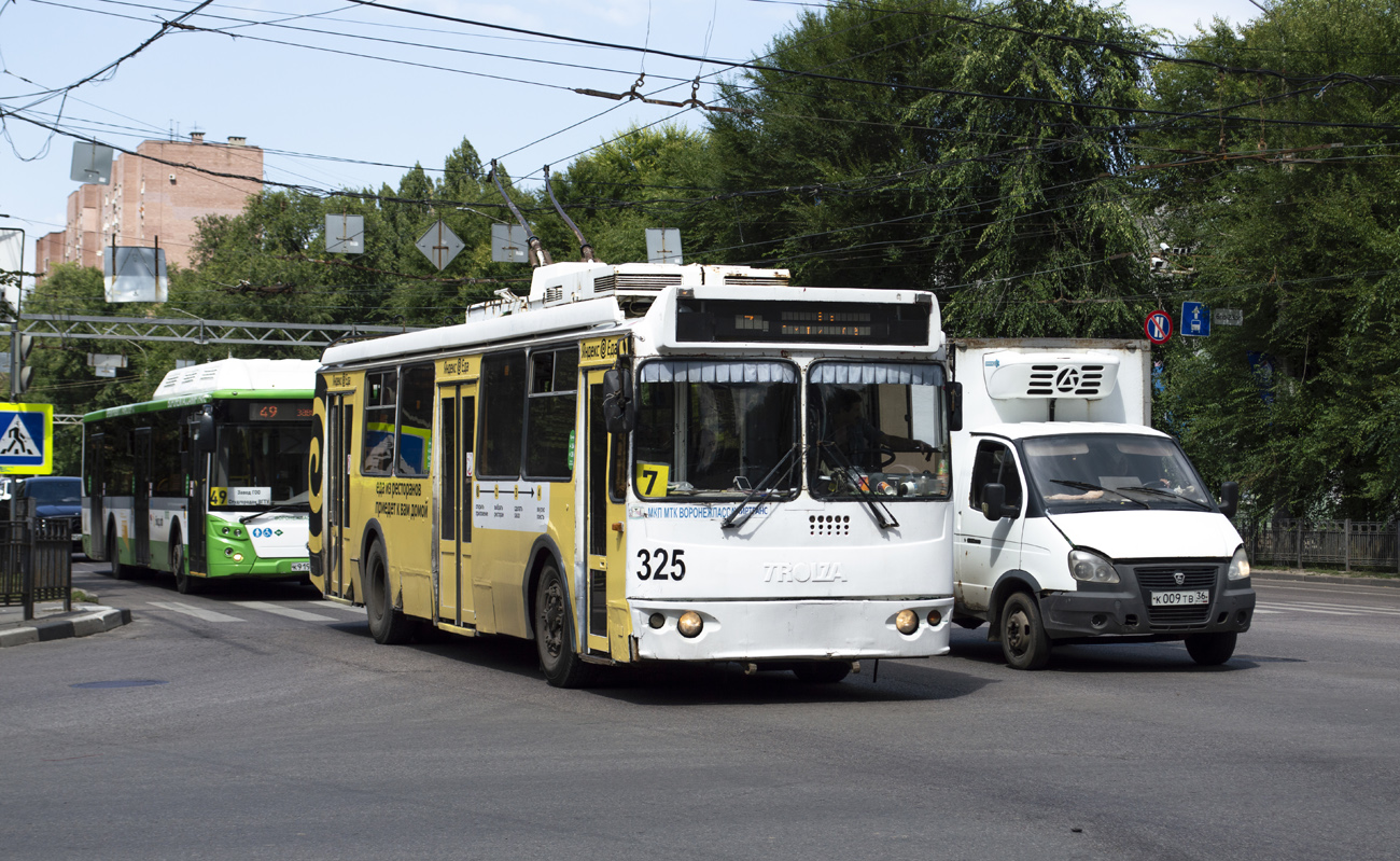 Воронеж, ЗиУ-682Г-016.04 № 325