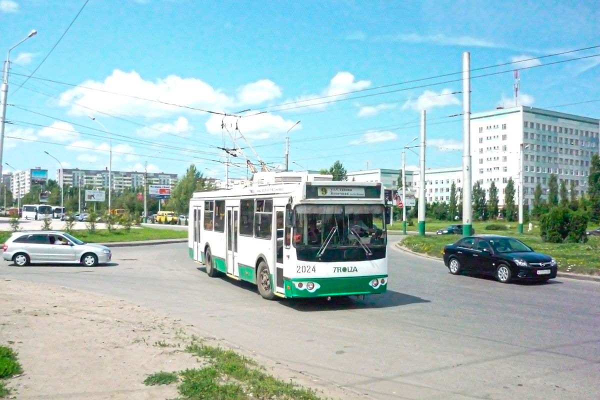 Пенза, ЗиУ-682Г-016.02 № 2024