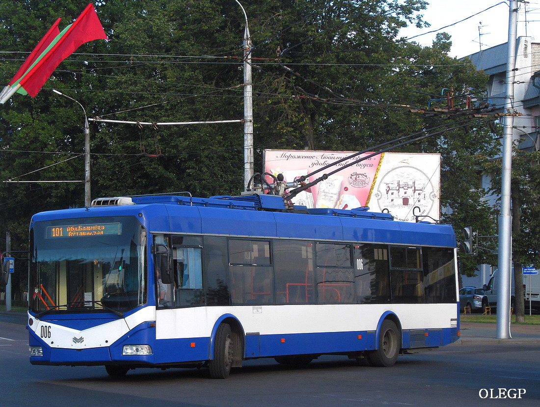 Брест, БКМ 321 № 006