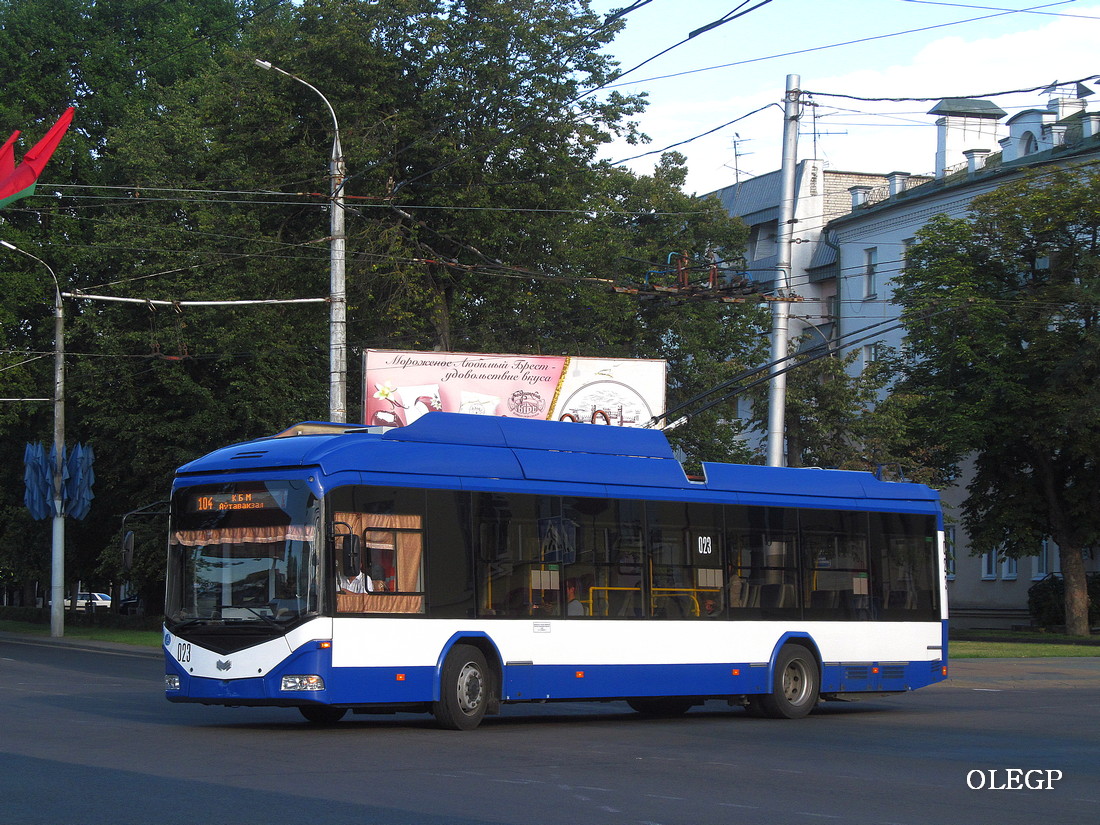 Брест, БКМ 321 № 023