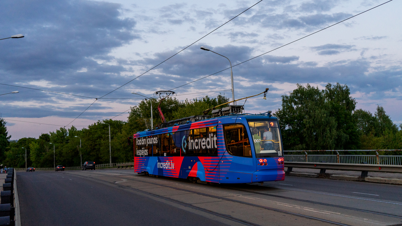 Даугавпілс, 71-623-02 № 007