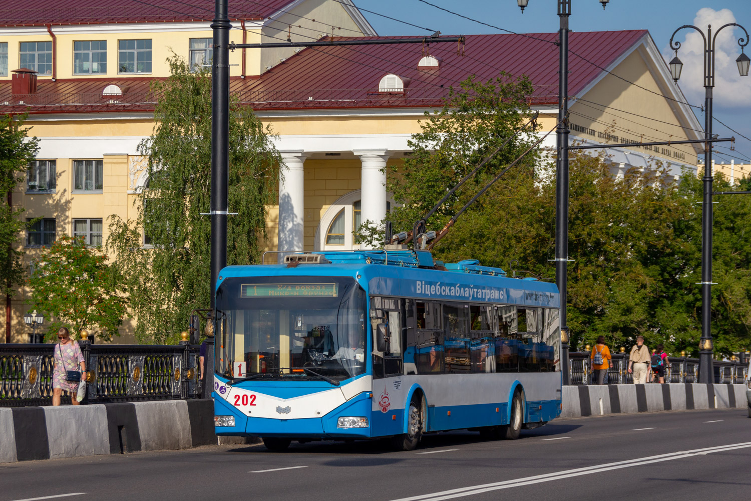 Витебск, БКМ 321 № 202 Витебск, БКМ 321 № 202