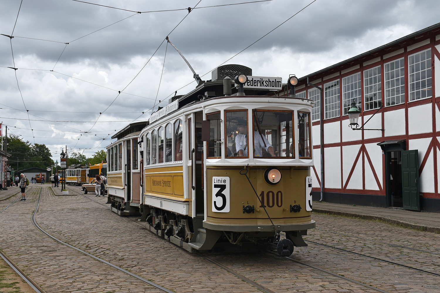 Скьолленесхольм, Четырёхосный моторный вагон № 100