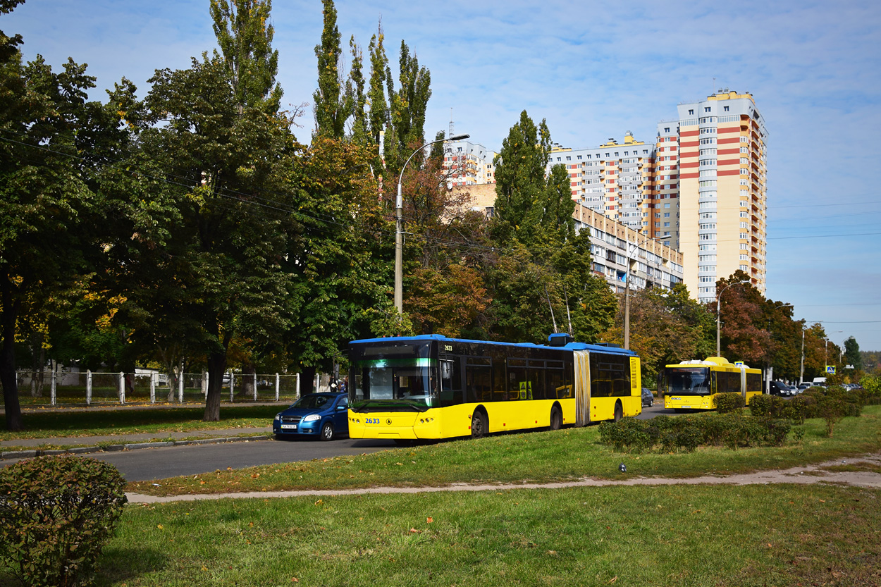 Kyjev, LAZ E301D1 č. 2633