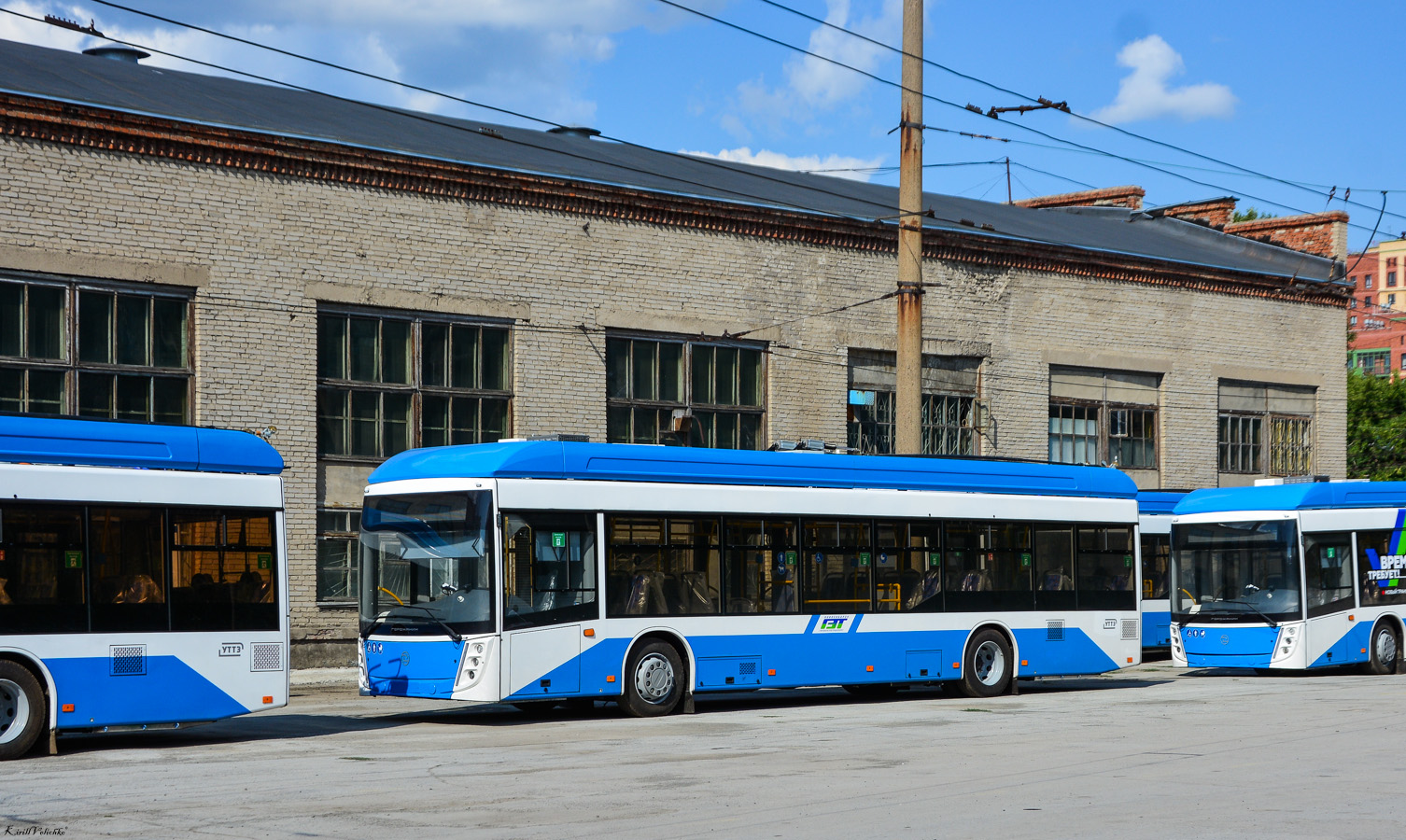 Новосибирск, УТТЗ-6241.01 «Горожанин» № 4512