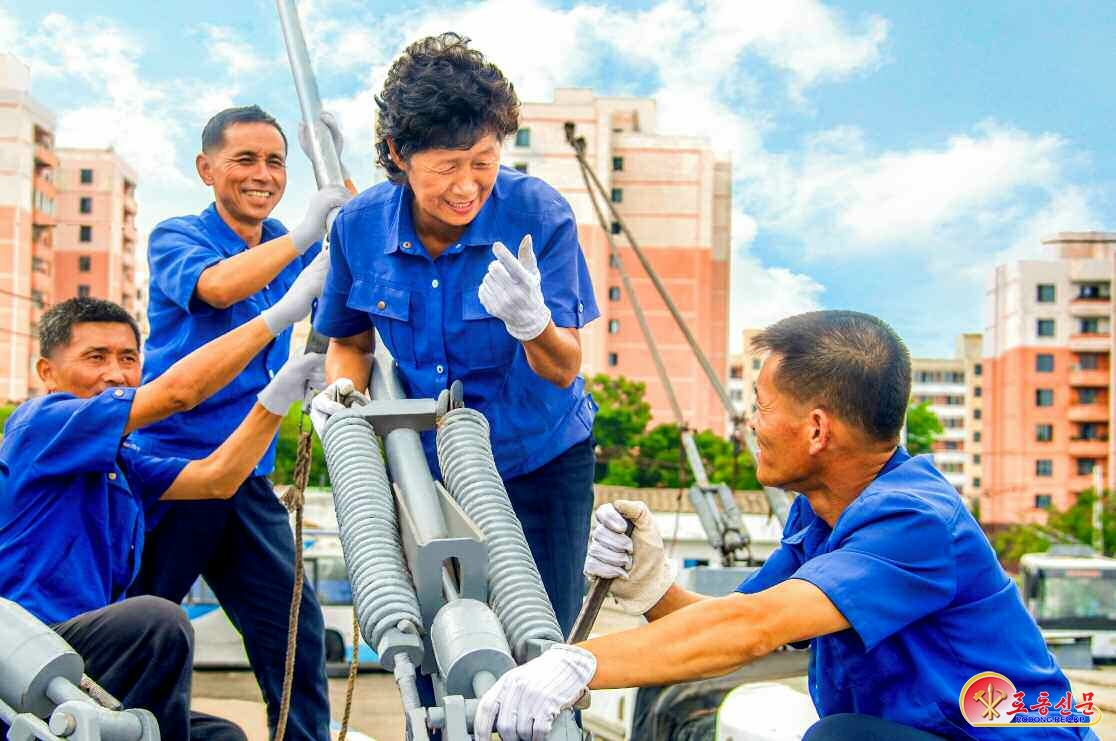 Работники электротранспорта; Пхеньян — Троллейбусные парки