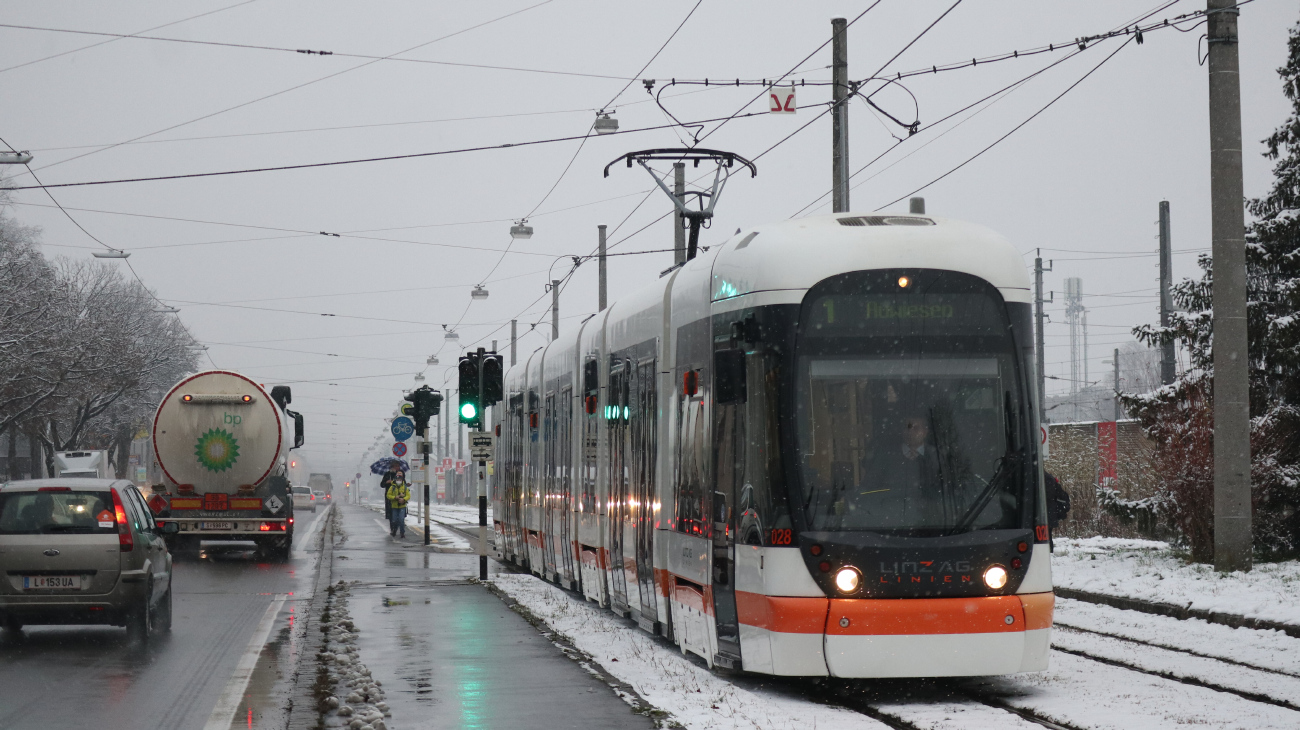 Линц, Bombardier Cityrunner № 028