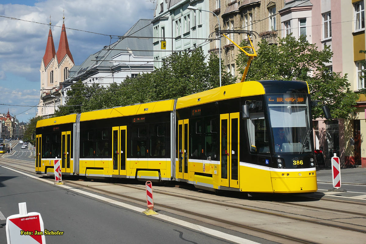 Пльзень, Škoda 40T ForCity Smart № 386