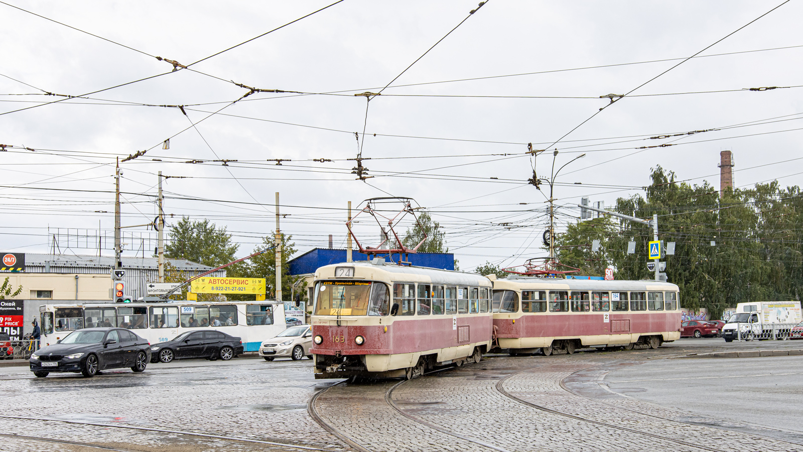 Jekatyerinburg, Tatra T3SU — 163