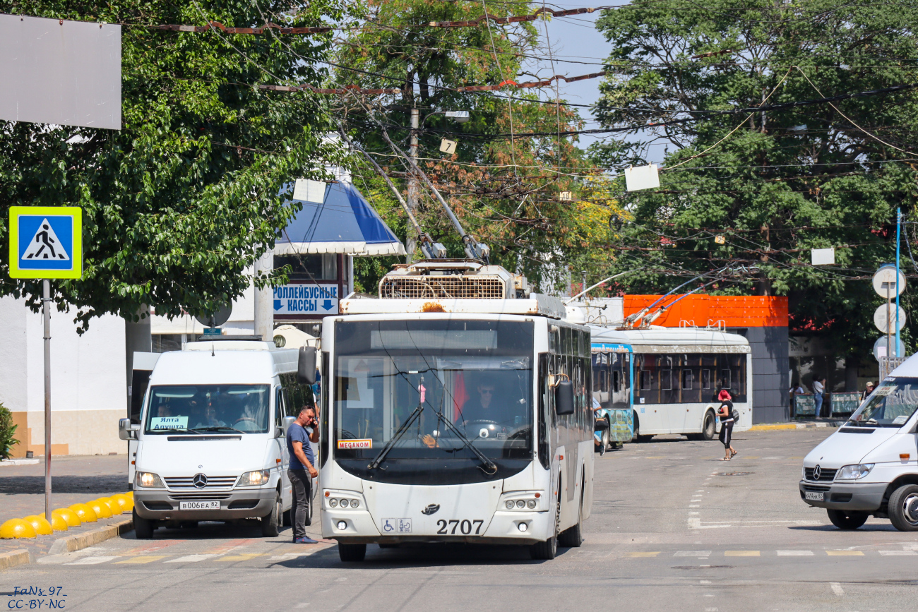 Крымский троллейбус, ВМЗ-5298.01 «Авангард» № 2707