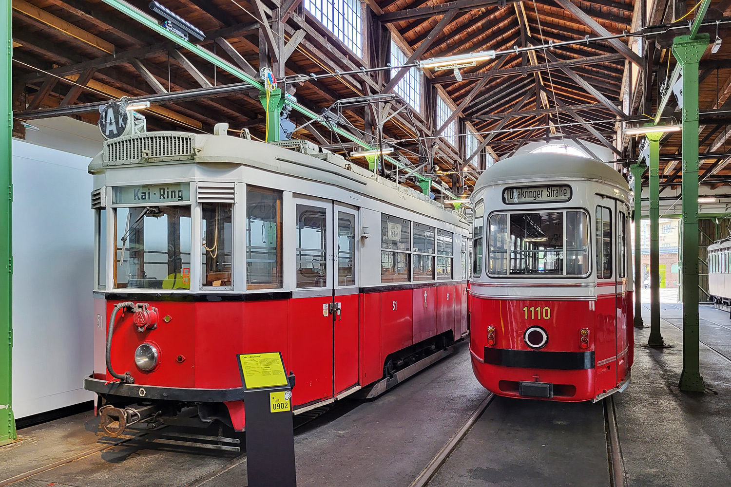 Вена, Simmering Type B № 51; Вена, Lohner Тype c3 № 1110