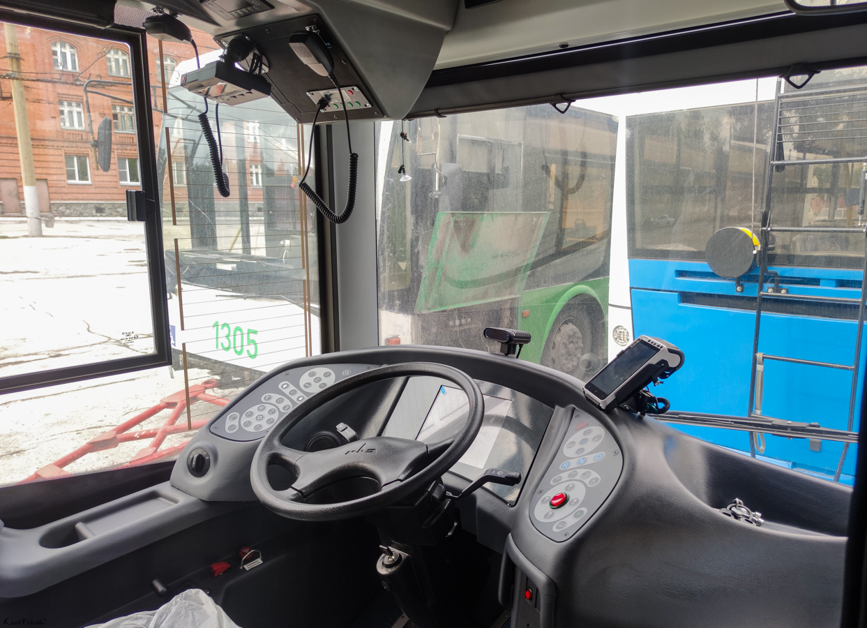 Новосибирск, УТТЗ-6241.01 «Горожанин» № 4513