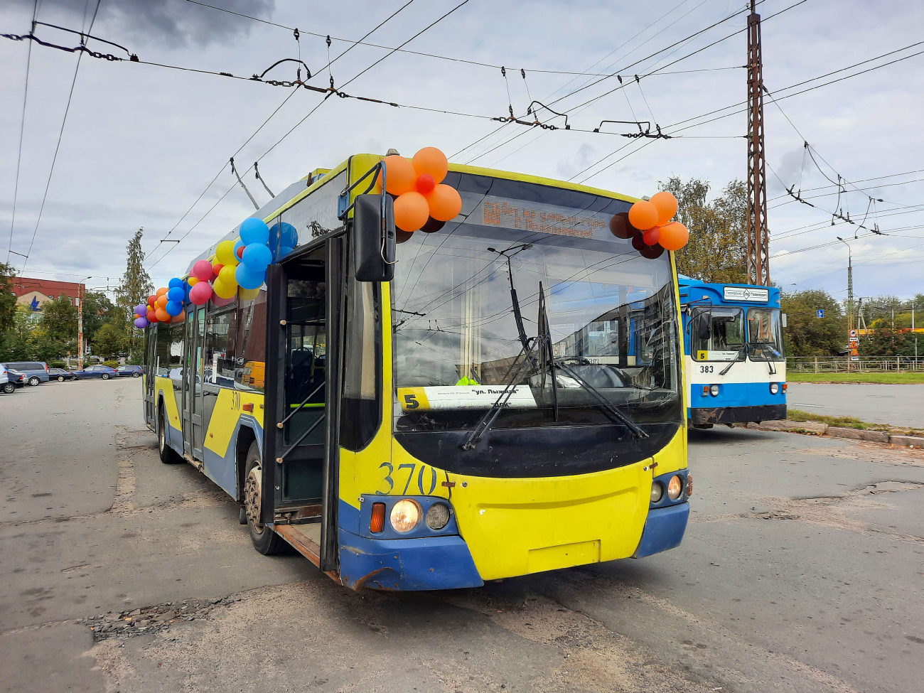 Petrozavodsk, VMZ-5298.01 “Avangard” č. 370