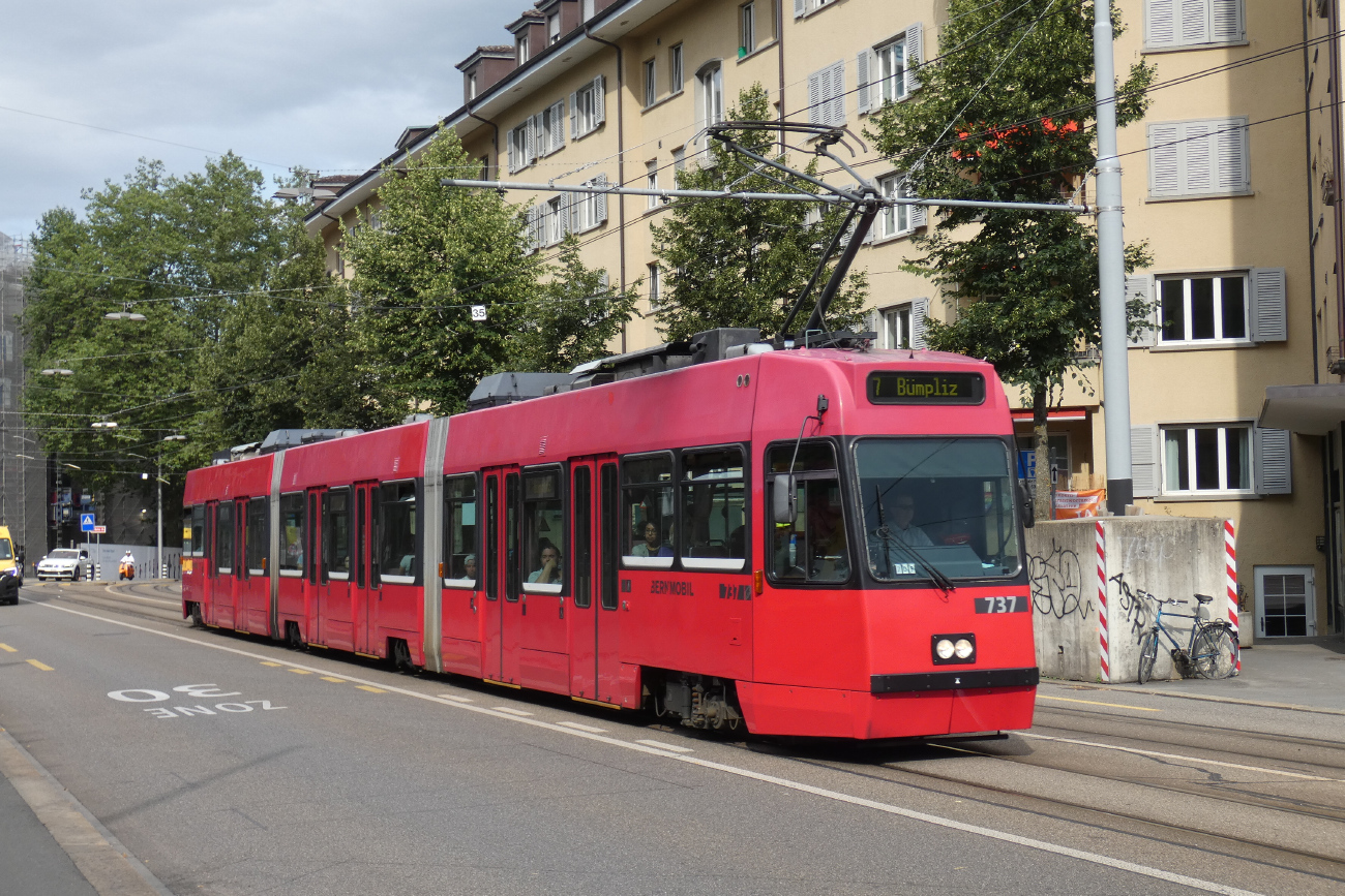 Берн, ACMV/ABB/Duewag Be 4/8 № 737