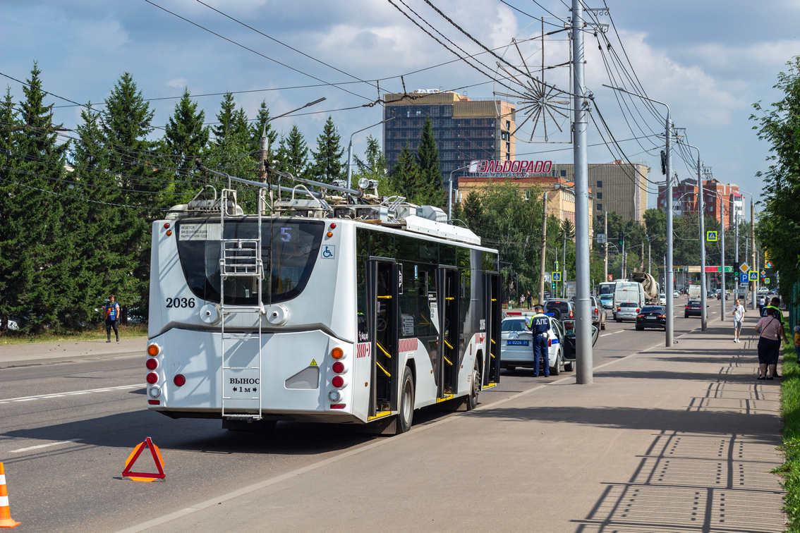 Красноярск, ВМЗ-5298.01 «Авангард» № 2036; Красноярск — ДТП и происшествия