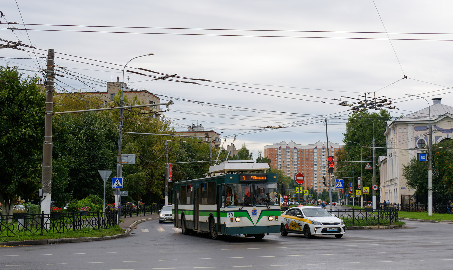 Подольск, ЗиУ-682 КР Иваново № 25