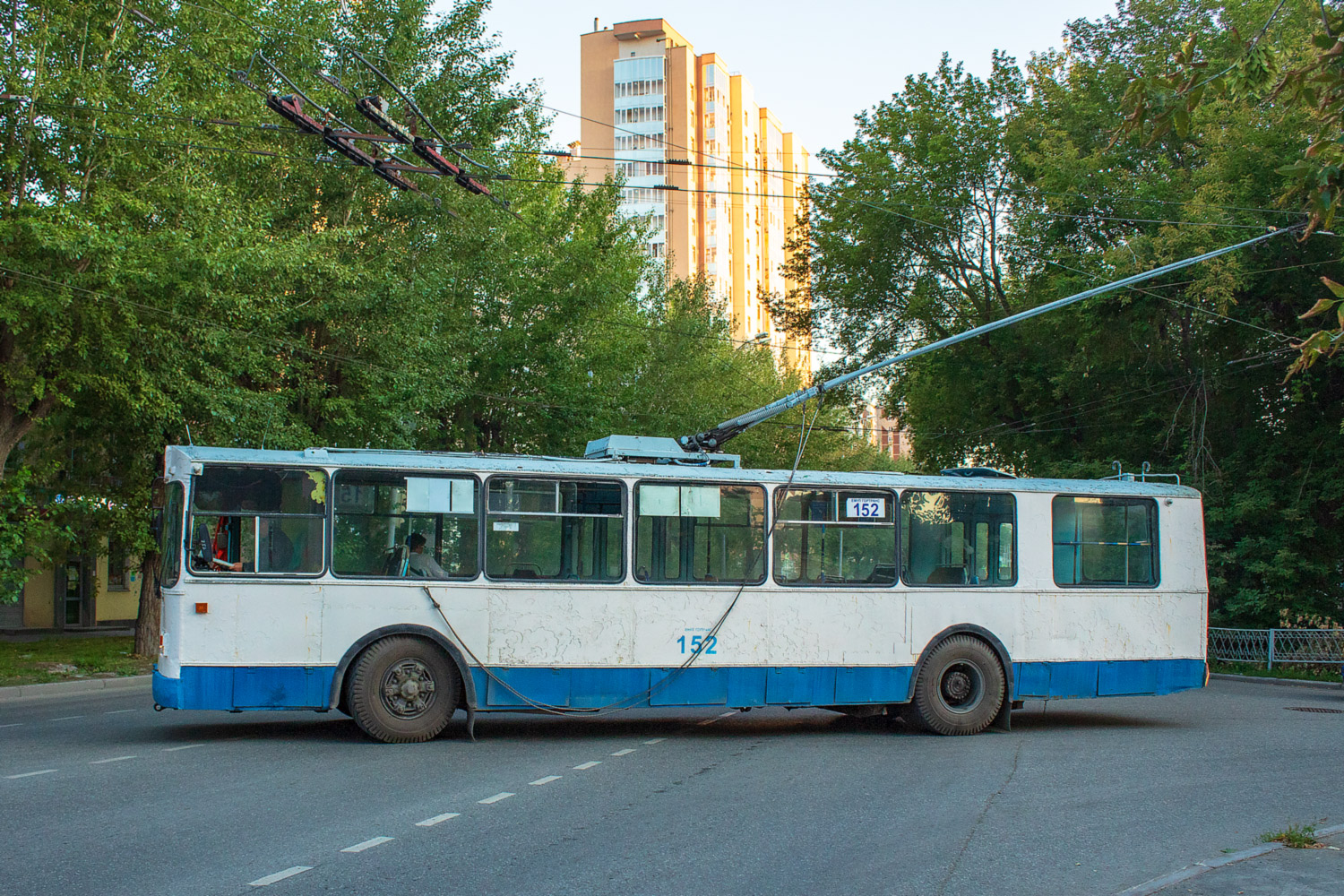 Jekatěrinburg, ZiU-682G [G00] č. 152