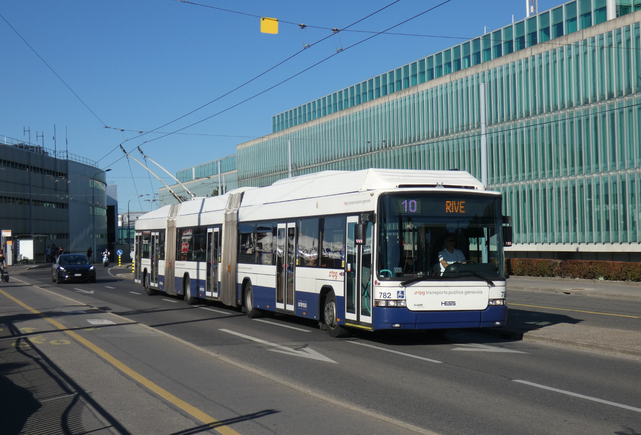 Genf, Hess lighTram (BGGT-N2C) Nr. 782