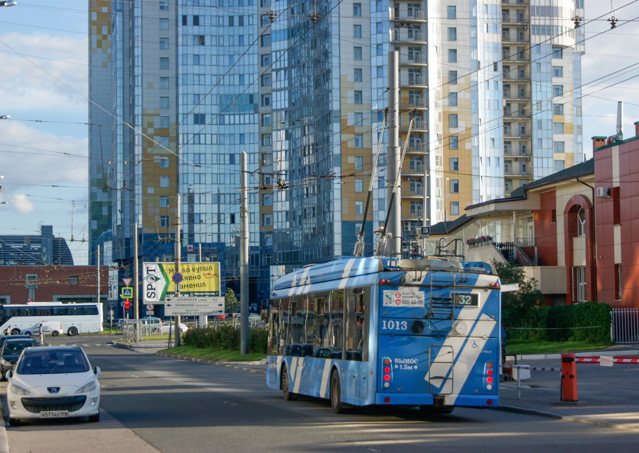 Санкт-Петербург, Тролза-5265.08 «Мегаполис» № 1013 Санкт-Петербург, Тролза-5265.08 «Мегаполис» № 1013