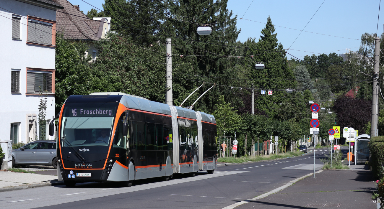 Линц, Van Hool Exqui.City 24 № 233