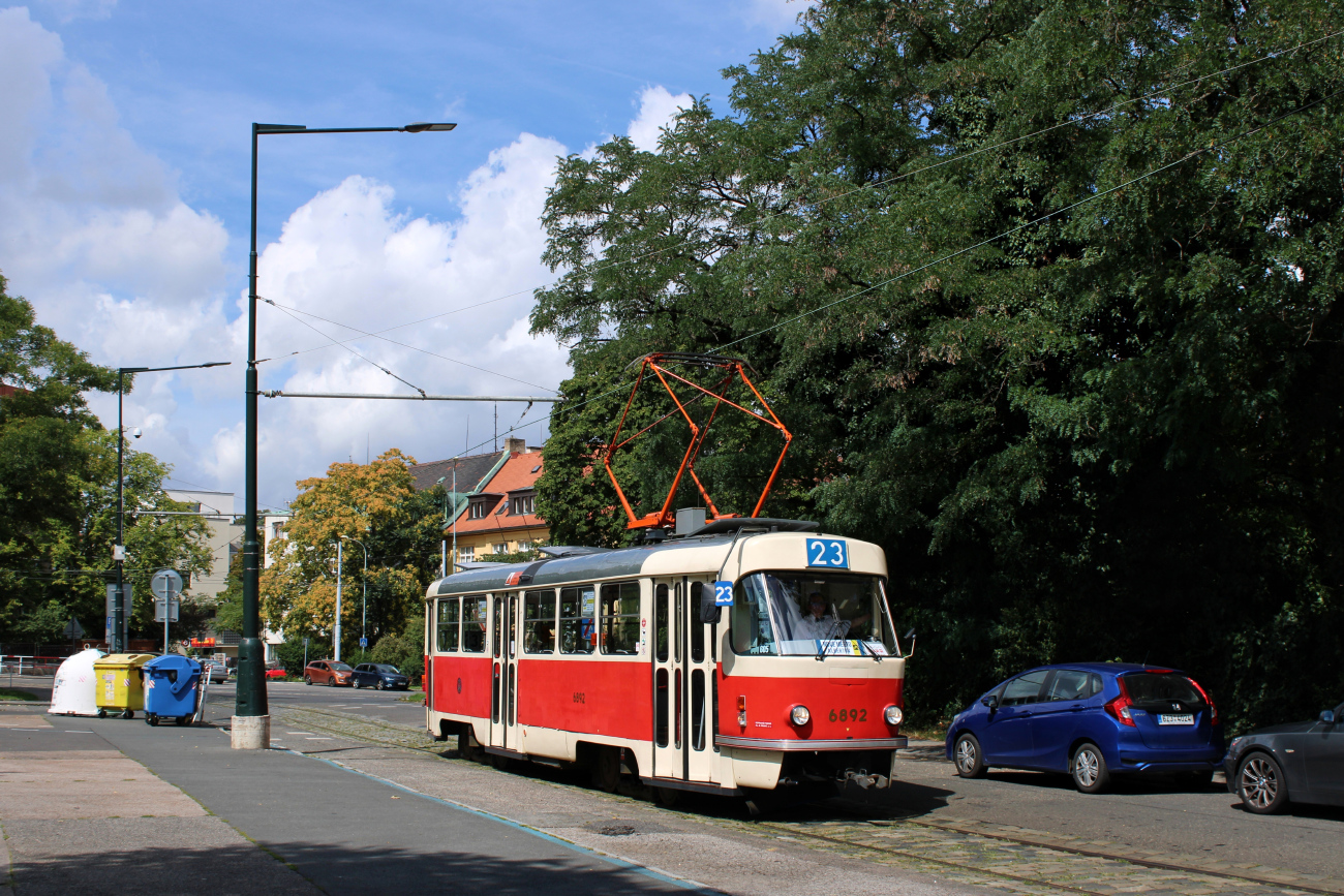 Prague, Tatra T3 № 6892