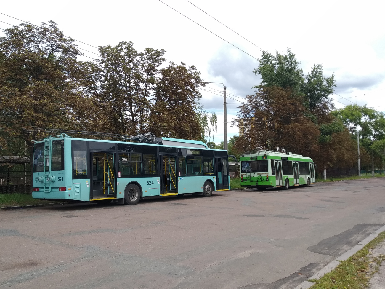 Černihiv, Etalon T12110 “Barvinok” Br. 524