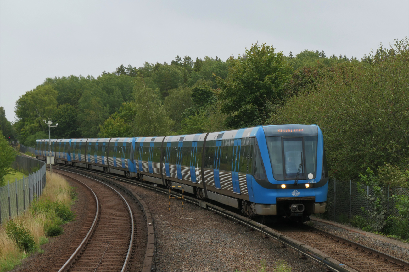 Stockholm, Adtranz C20 # 2251; Stockholm, Adtranz C20 # 2048