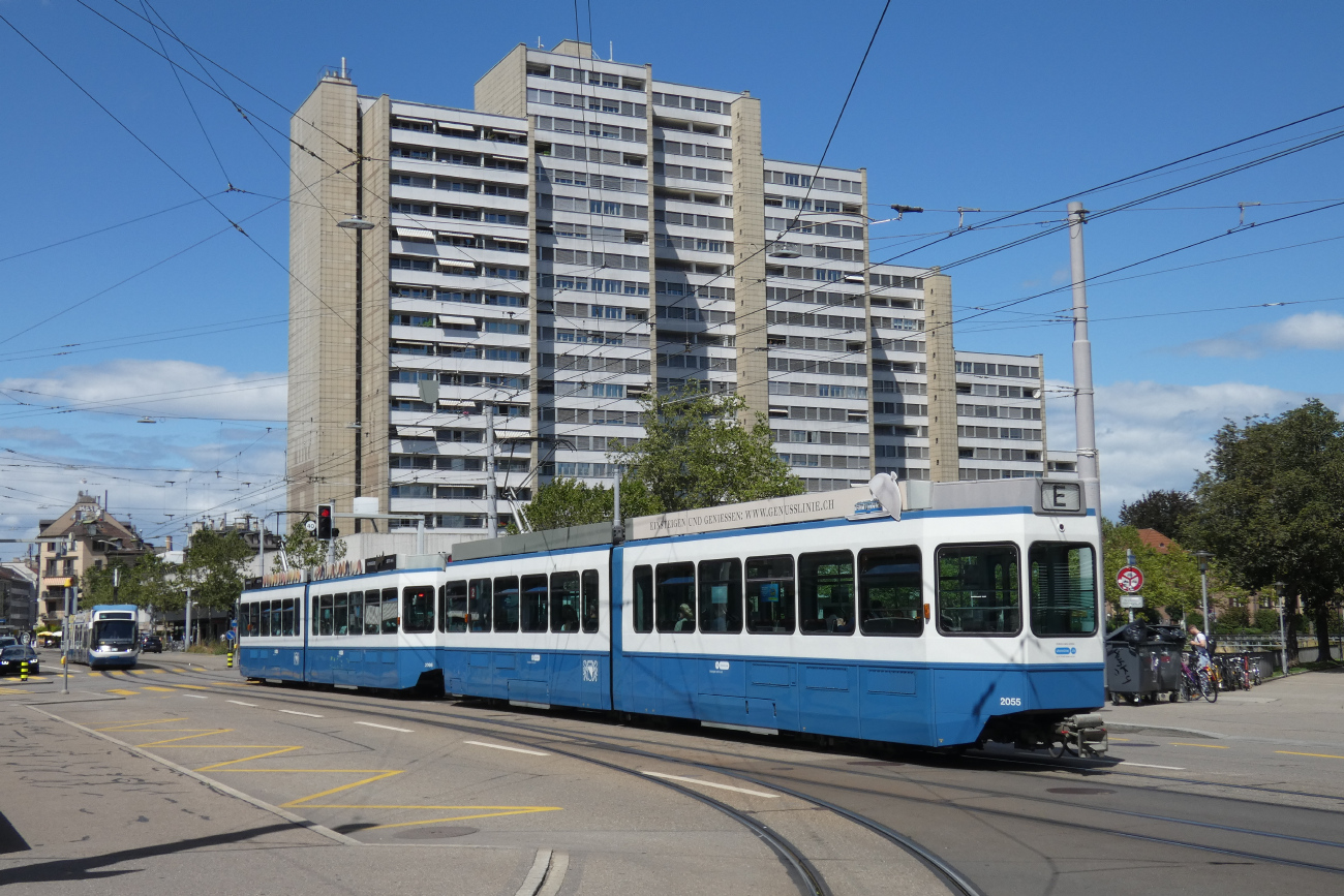 Zürich, SWP/SIG/BBC Be 4/6 "Tram 2000" Nr. 2055