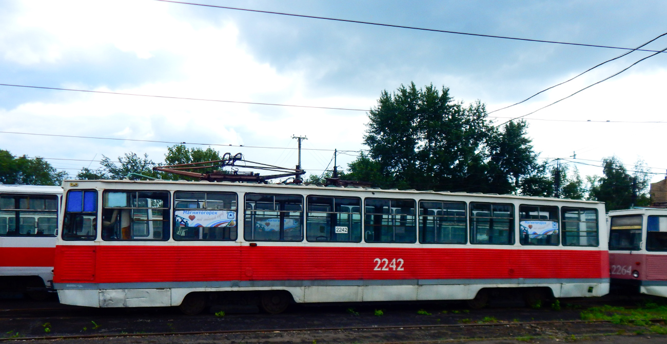 Магнитогорск, 71-605А № 2242