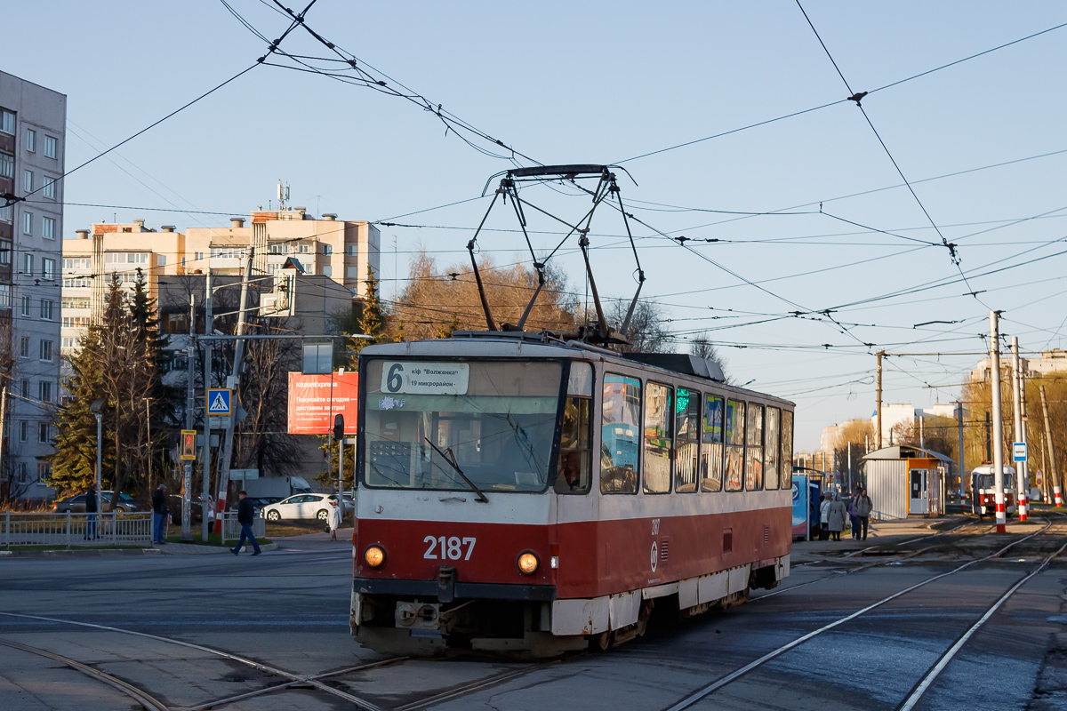 Uljanowsk, Tatra T6B5SU Nr. 2187