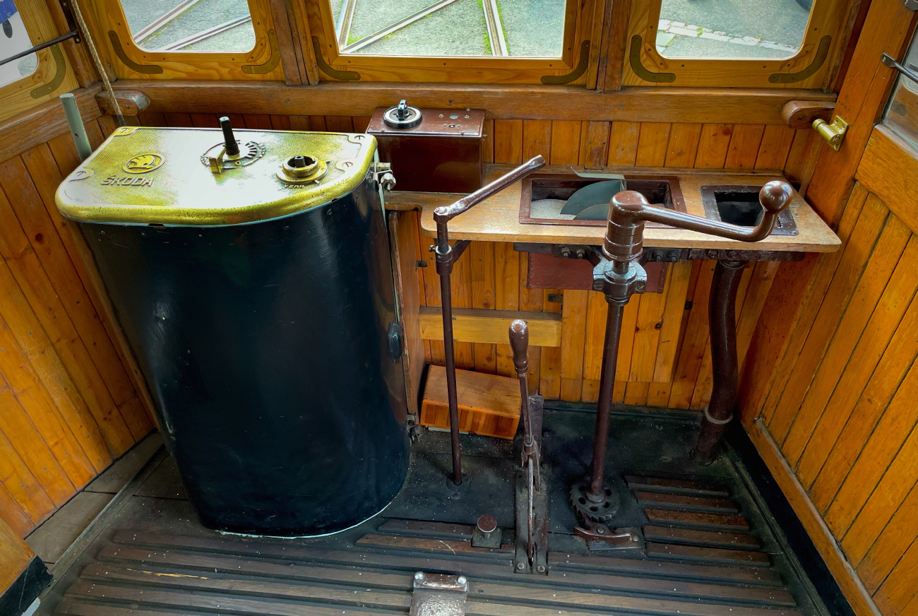 Острава, Двухосный моторный Kopřívnice № 25