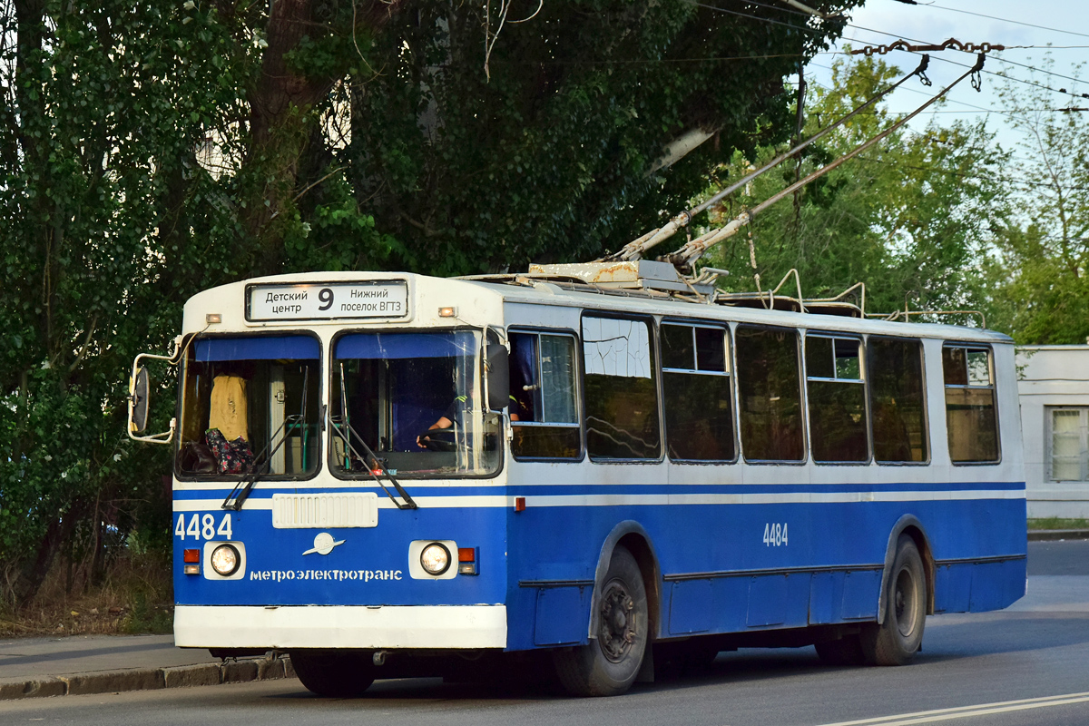 Волгоград, ЗиУ-682Г-016 (012) № 4484
