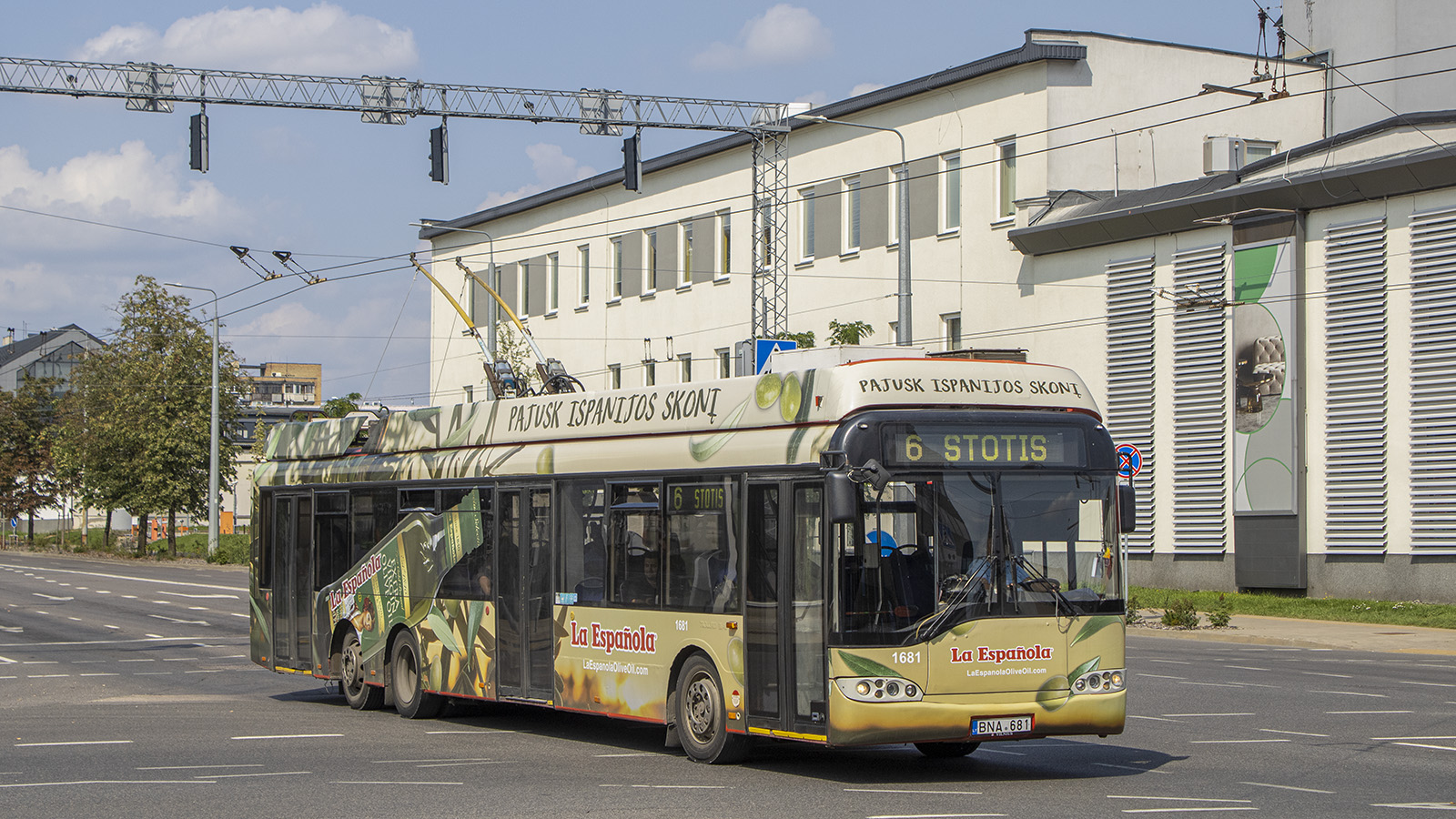 Вильнюс, Solaris Trollino II 15 AC № 1681; Вильнюс — Временные плановые изменения движения