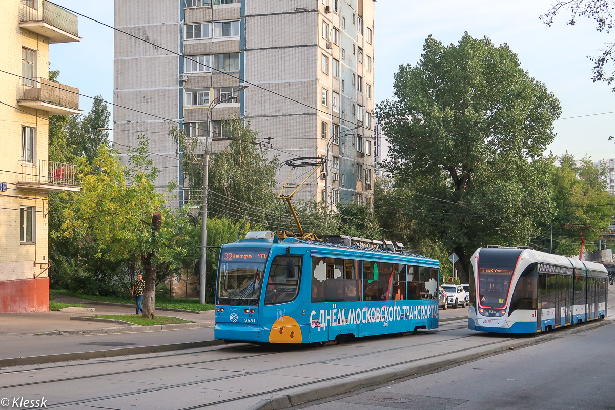 莫斯科, 71-623-02 # 2651; 莫斯科, 71-931M “Vityaz-M” # 31316