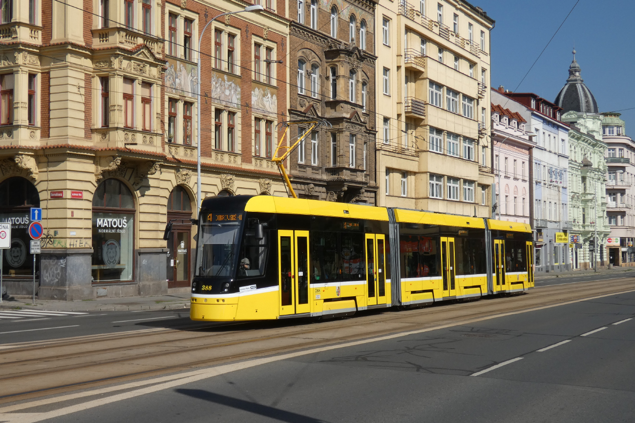 Пльзень, Škoda 40T ForCity Smart № 388