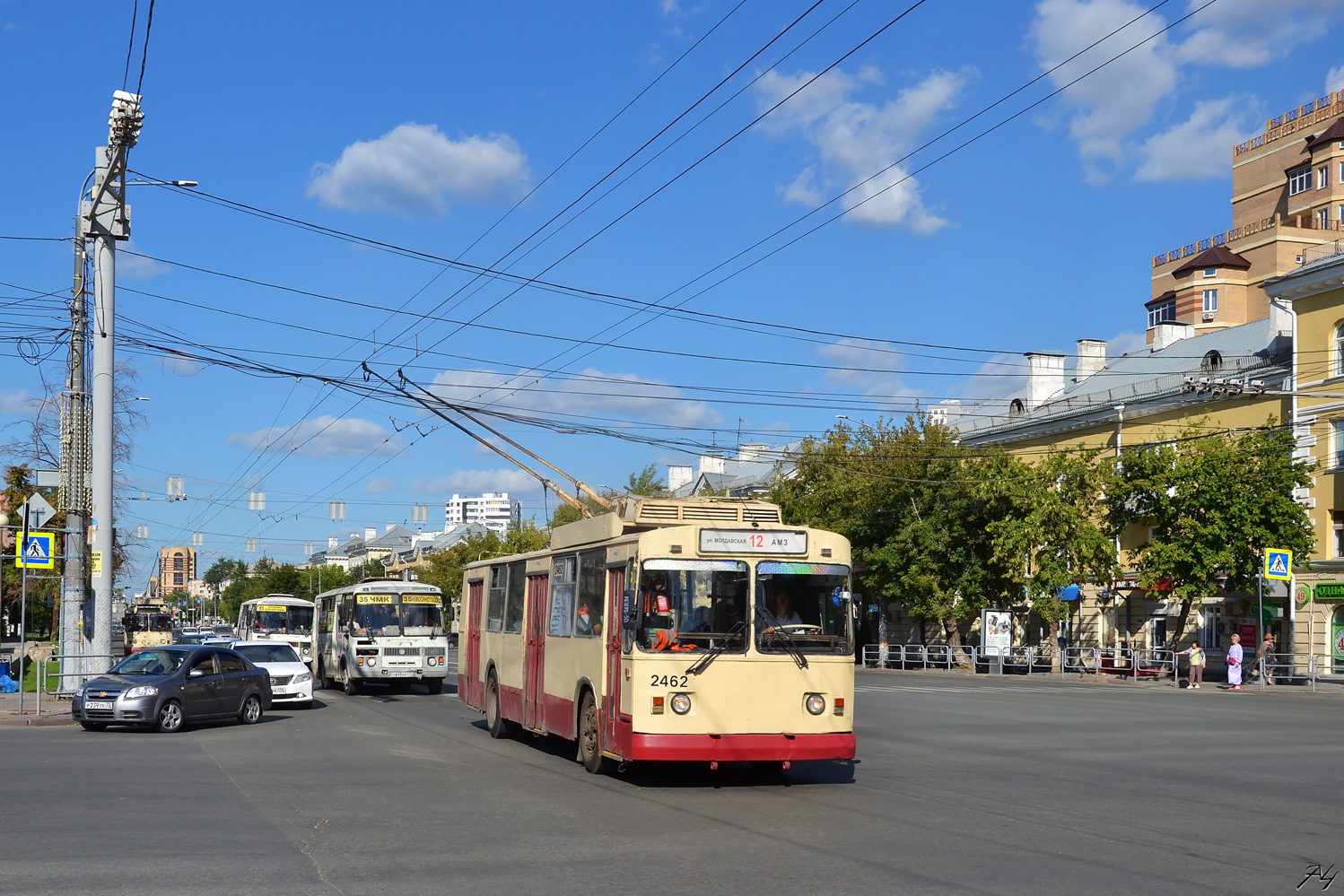 Челябинск, ЗиУ-682Г [Г00] № 2462