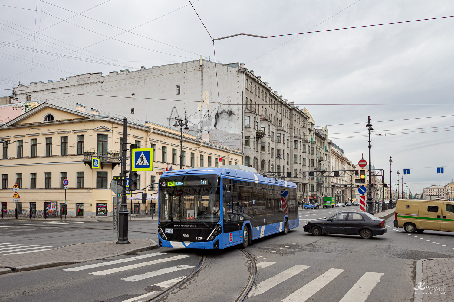 Санкт-Петербург, БКМ 32100D «Ольгерд» № 1528