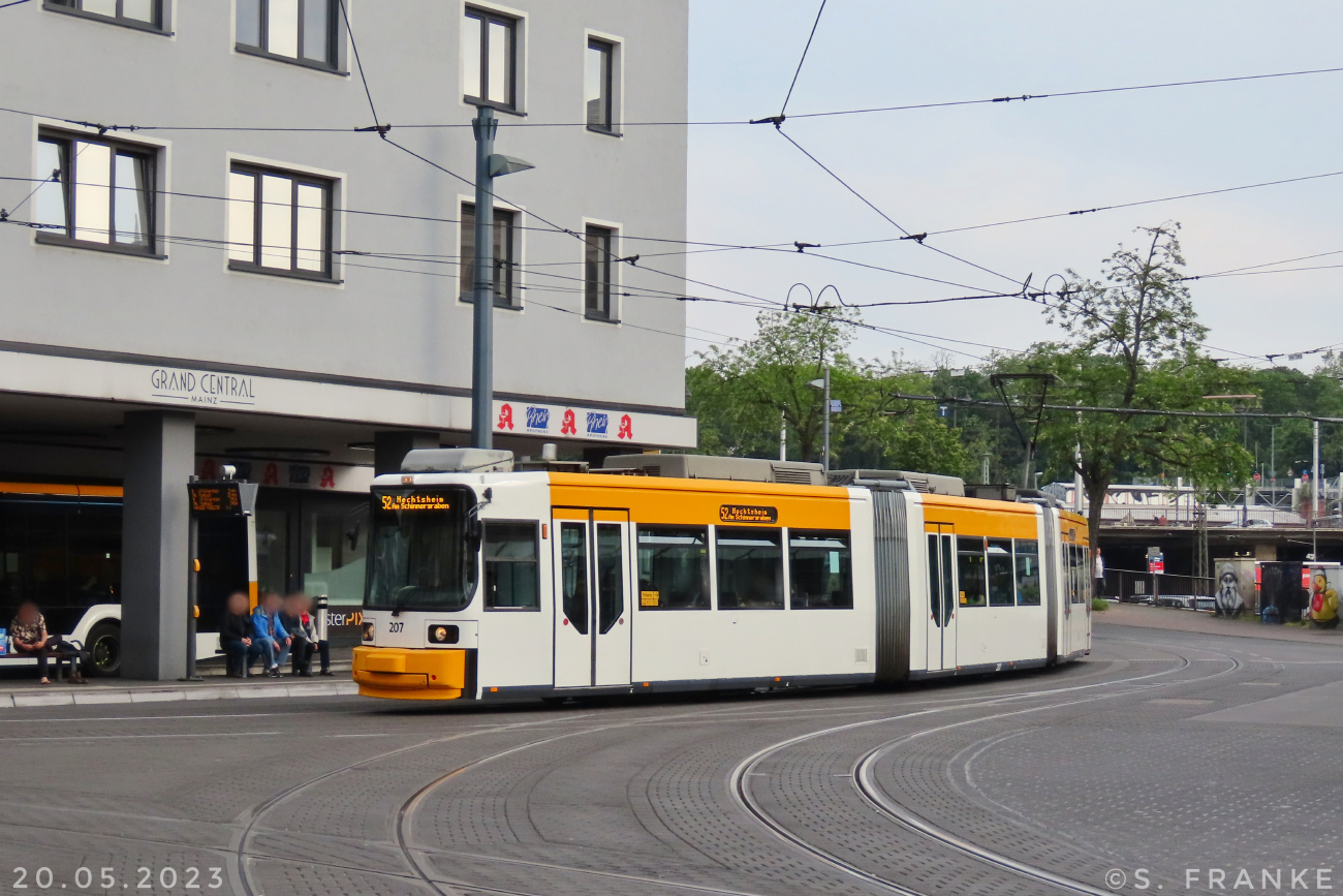 Mainz, Adtranz GT6M-ZR # 207