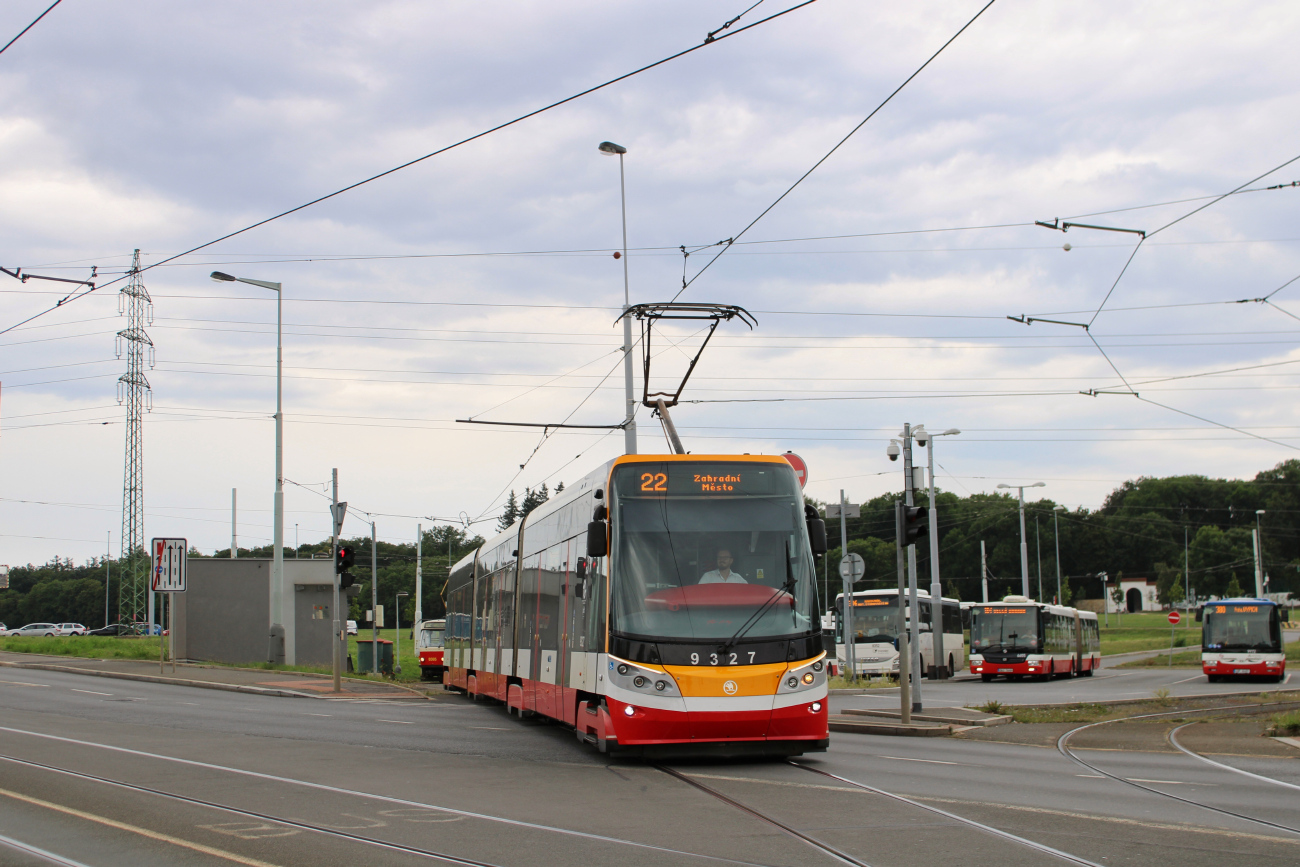 Praga, Škoda 15T4 ForCity Alfa Praha Nr 9327