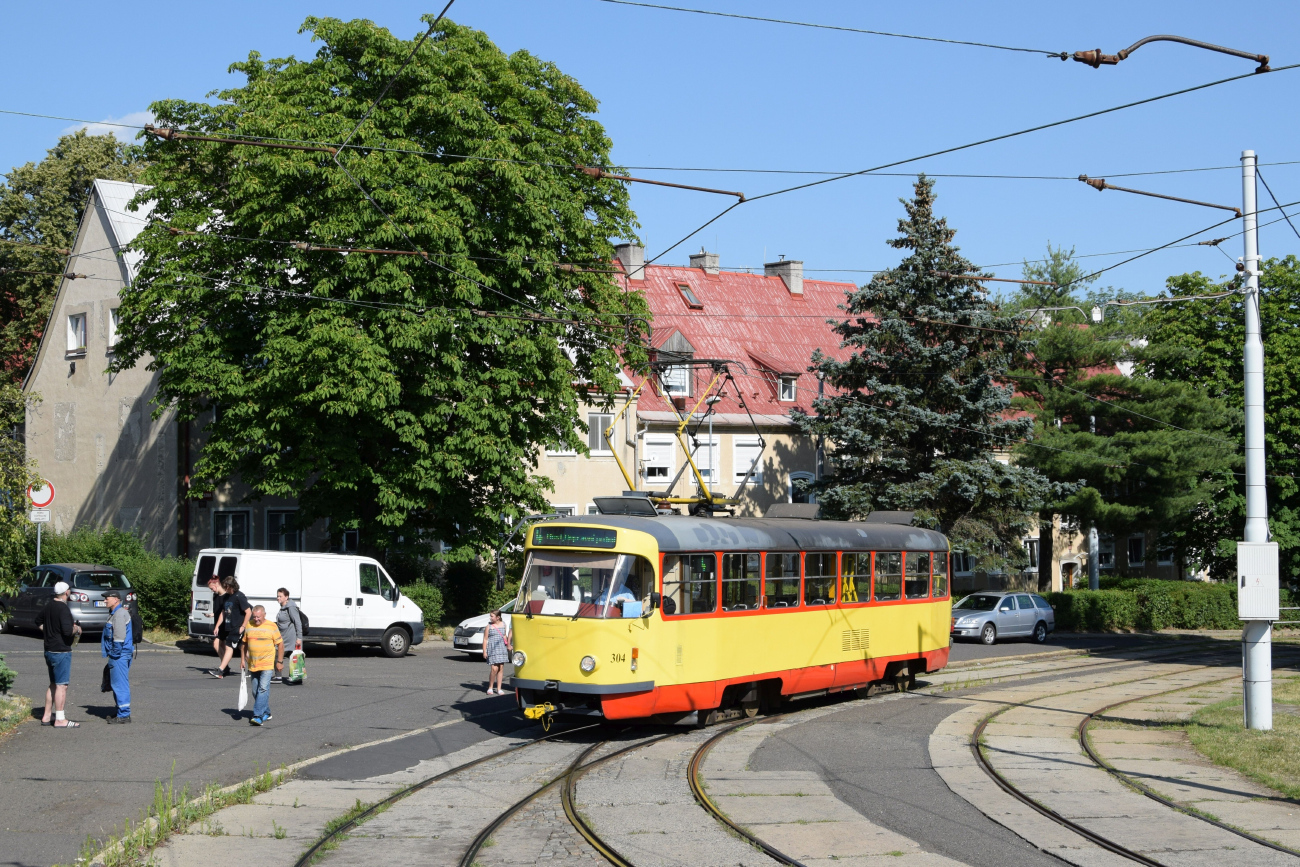 Мост ― Литвинов, Tatra T3M.3 № 304