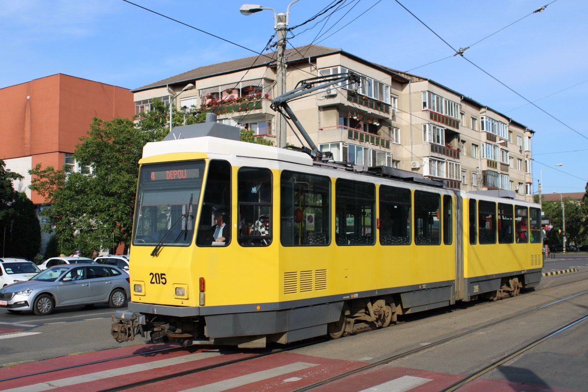 Орадя, Tatra KT4DM № 205