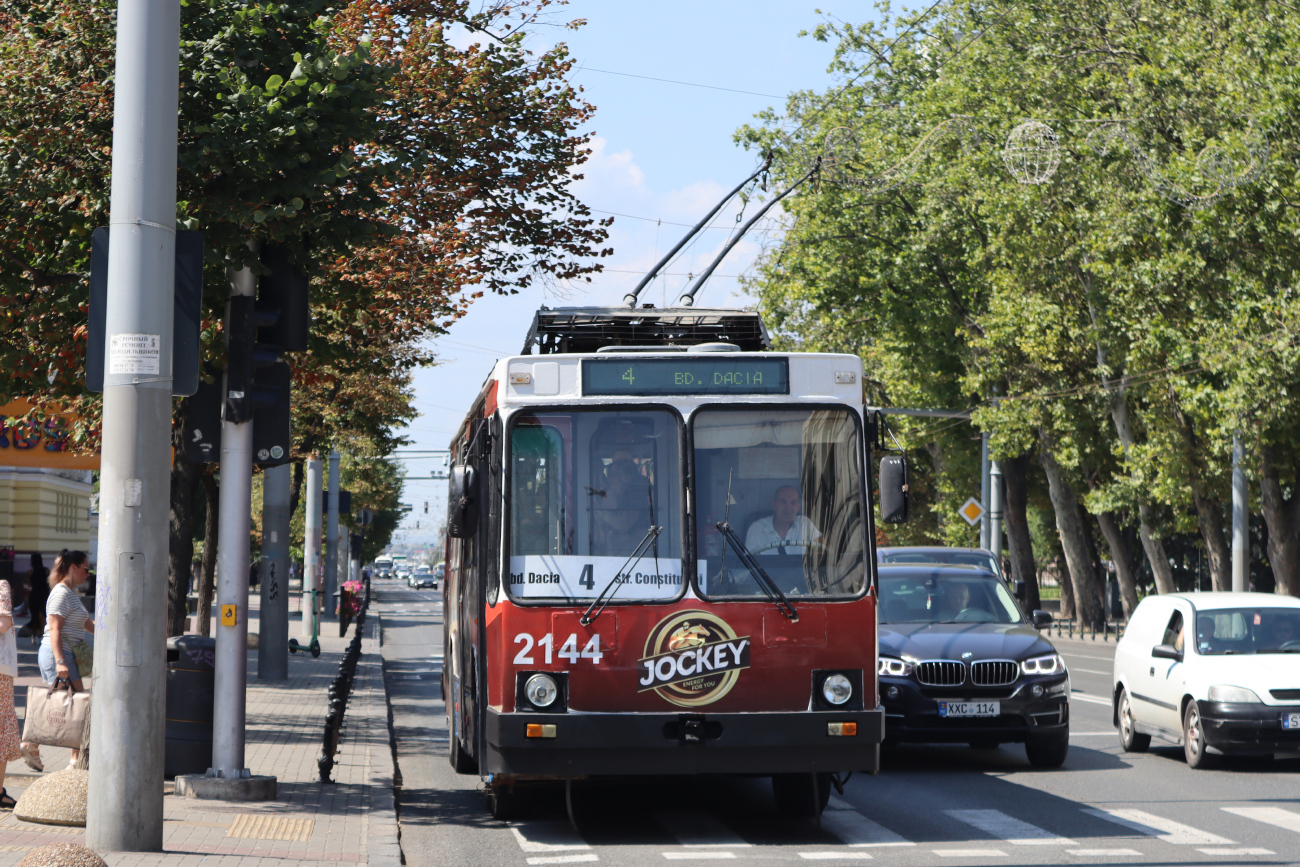 Кишинёв, ЮМЗ Т2 № 2144