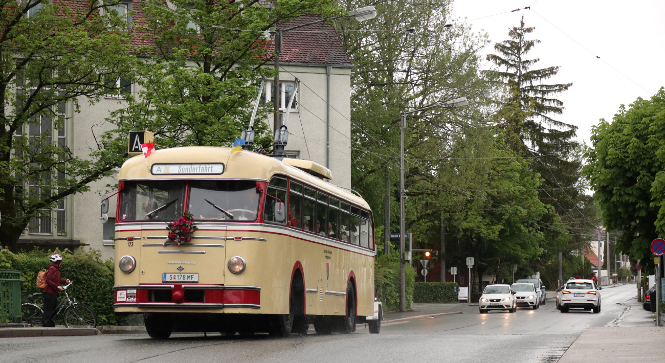 Зальцбург, Henschel/Uerdingen/Kiepe ÜH IIIs № 123