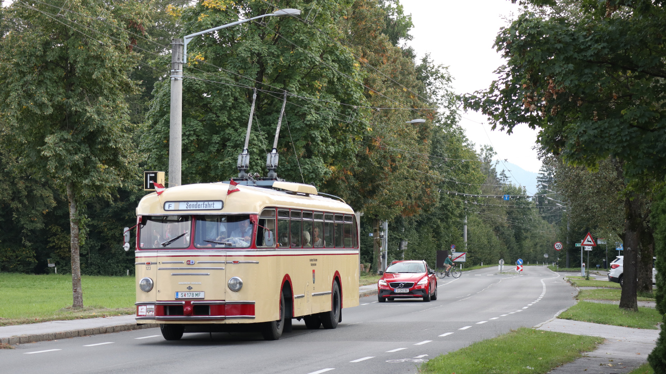 Зальцбург, Henschel/Uerdingen/Kiepe ÜH IIIs № 123