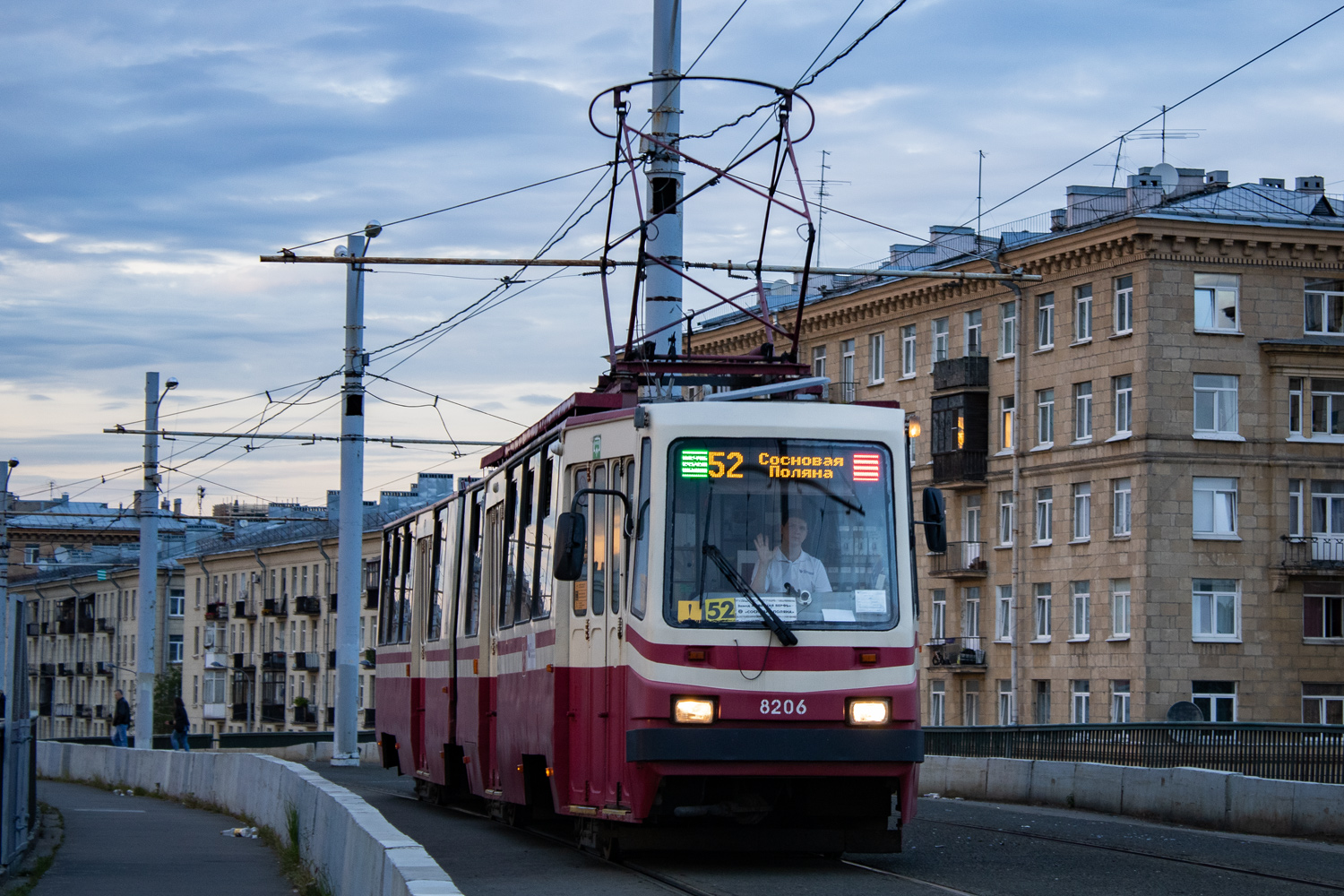Sankt Petersburg, LVS-86K Nr. 8206